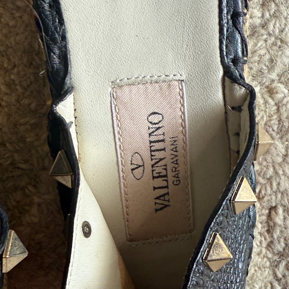 Valentino Black and Cream Espadrilles - Picture 4 of 4